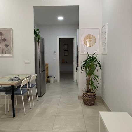 Apartamento Triana Moderno Севілья Екстер'єр фото