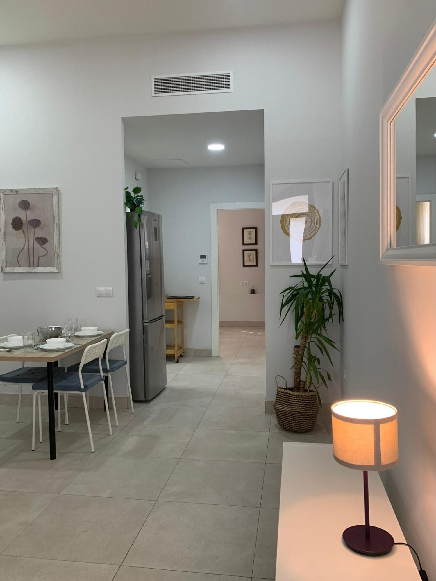 Apartamento Triana Moderno Севілья Екстер'єр фото