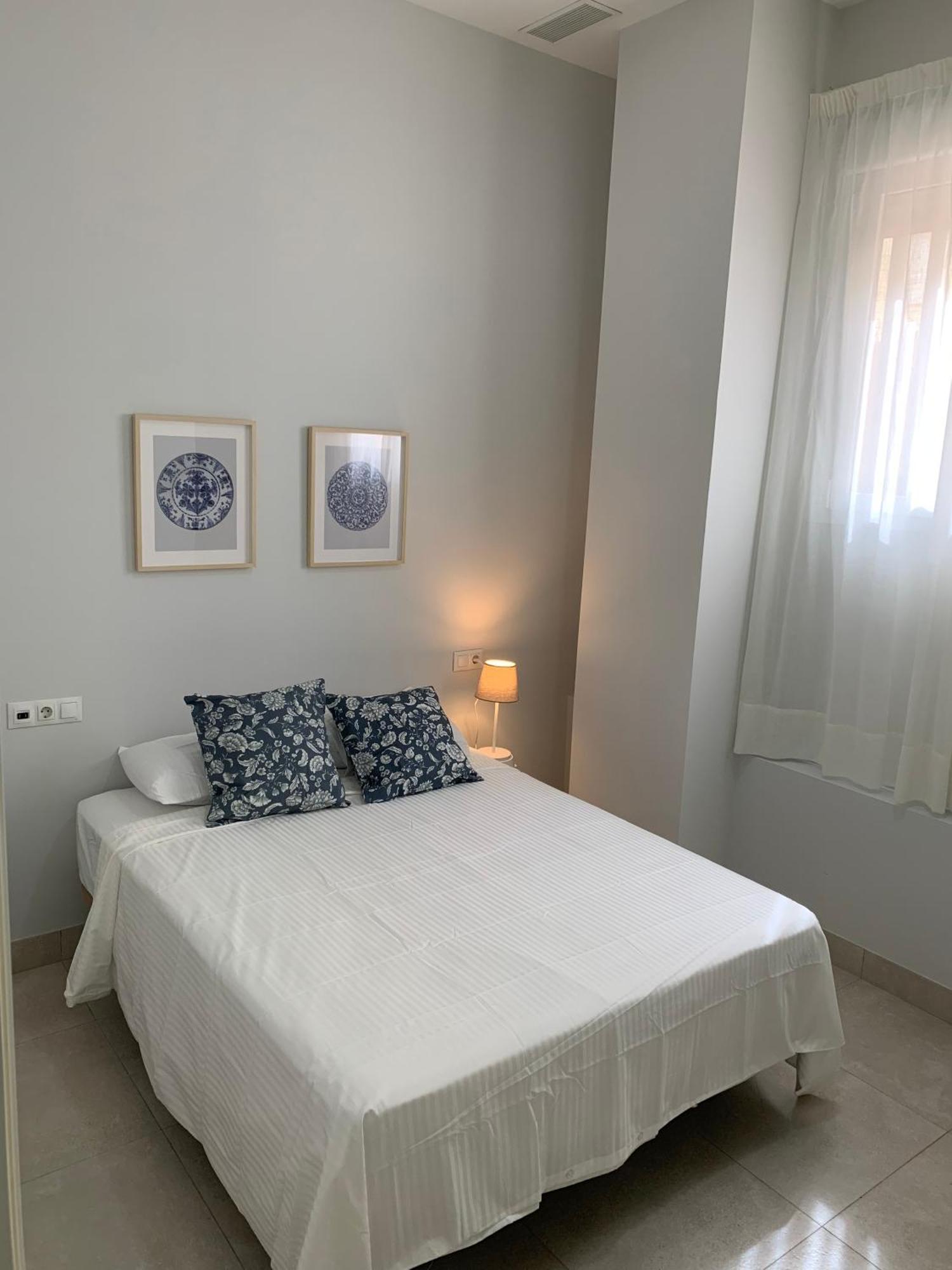 Apartamento Triana Moderno Севілья Екстер'єр фото